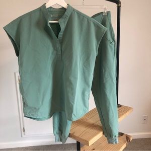 Limited edition FIGS Rafaela scrub top and jogger set in the color jade